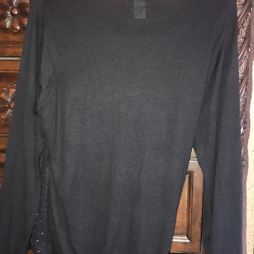 Sweater - Picture 3 of 3